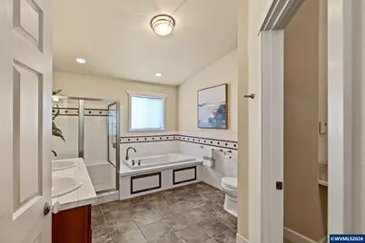 744 Cessna St, Independence, OR 97351 - Photo 30