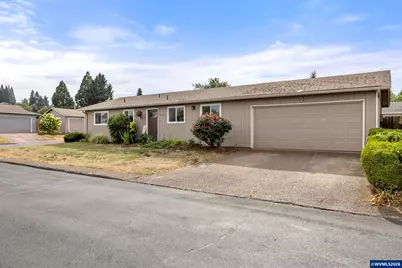 947 Genie St SE, Salem, OR 97306 - Photo 1