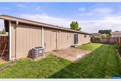 947 Genie St SE, Salem, OR 97306 - Photo 20