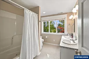 770 SE Cynthian Dr, Dallas, OR 97338 - Photo 34