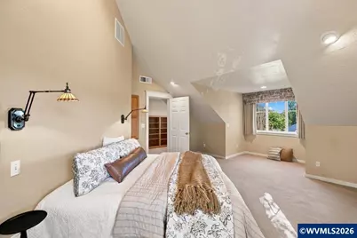 770 SE Cynthian Dr, Dallas, OR 97338 - Photo 26