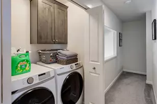 1875 SE Blueberry St, Dallas, OR 97338 - Photo 14