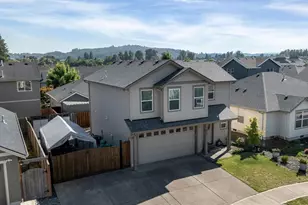 1875 SE Blueberry St, Dallas, OR 97338 - Photo 32
