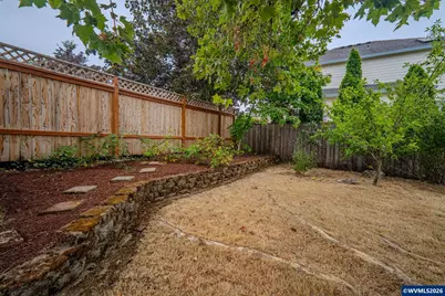 1351 N Monroe St, Lafayette, OR 97127 - Photo 28