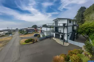 2035 NE 66th St, Lincoln City, OR 97367 - Photo 1