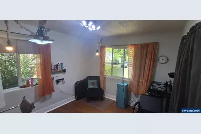 451 Gerth Av NW, Salem, OR 97304 - Photo 6