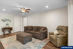 1240 39th Ave SW, Albany, OR 97321 - Photo 12