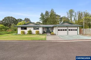 1240 39th Ave SW, Albany, OR 97321 - Photo 1