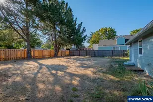 235 Cleveland St, Lebanon, OR 97355 - Photo 28