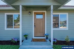 235 Cleveland St, Lebanon, OR 97355 - Photo 4