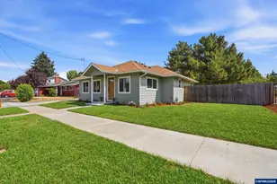 235 Cleveland St, Lebanon, OR 97355 - Photo 2