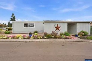 3486 Rainbow Lp, Hubbard, OR 97032 - Photo 2