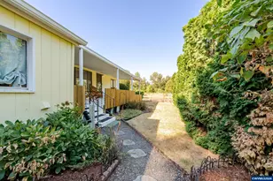500 Loucks (#12) Way, Brownsville, OR 97327 - Photo 4