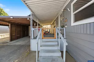141 17th #3 St, Independence, OR 97351 - Photo 24