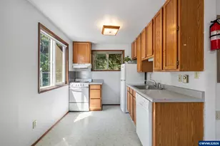 7550 NW Mountain View Dr, Corvallis, OR 97330 - Photo 26