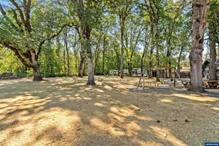 7275 SW Deerhaven Dr, Corvallis, OR 97333 - Photo 36