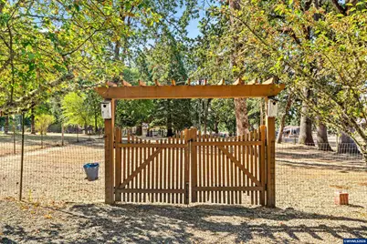 7275 SW Deerhaven Dr, Corvallis, OR 97333 - Photo 40