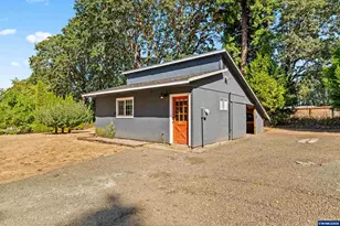 7275 SW Deerhaven Dr, Corvallis, OR 97333 - Photo 26