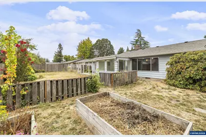 317 Atwater St N, Monmouth, OR 97361 - Photo 42