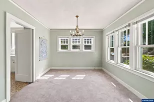 1070 Church St NE, Salem, OR 97301 - Photo 8