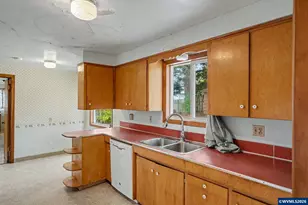 4789 Fir Dell Dr SE, Salem, OR 97302 - Photo 12