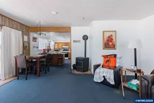 40028 Lacomb Dr, Lebanon, OR 97355 - Photo 8