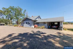 40028 Lacomb Dr, Lebanon, OR 97355 - Photo 4