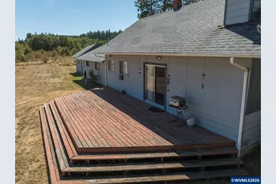 40028 Lacomb Dr, Lebanon, OR 97355 - Photo 38