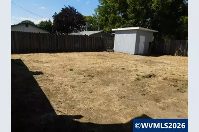 1336 Franklin St, Lebanon, OR 97355 - Photo 10