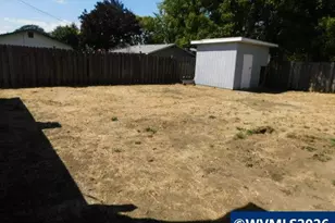 1336 Franklin St, Lebanon, OR 97355 - Photo 10