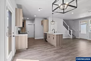 1215 S 11th St, Independence, OR 97351 - Photo 10