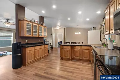 5143 Copper Creek Lp NE #187, Salem, OR 97305 - Photo 14