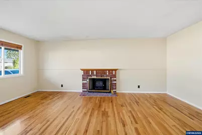 1430 Powell St SE, Albany, OR 97322 - Photo 6