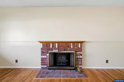 1430 Powell St SE, Albany, OR 97322 - Photo 8