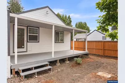 2085 Evergreen Av NE, Salem, OR 97301 - Photo 14