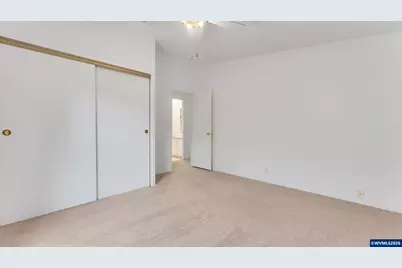 625 SW 9th #28 St, Dundee, OR 97115 - Photo 28
