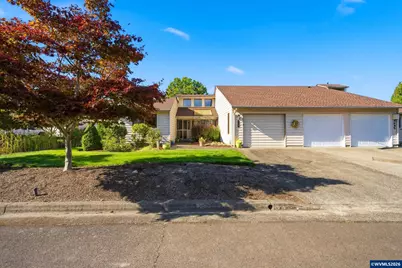 2930 Cedarwood Ct SE, Albany, OR 97322 - Photo 2