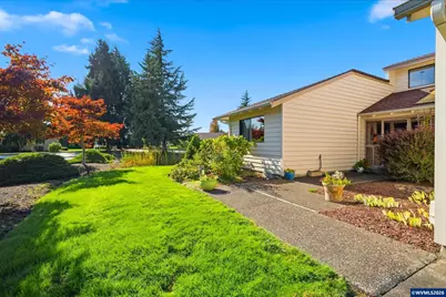2930 Cedarwood Ct SE, Albany, OR 97322 - Photo 6