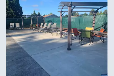 1822 Woodstock Cir NW, Salem, OR 97304 - Photo 28