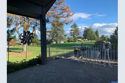 1822 Woodstock Cir NW, Salem, OR 97304 - Photo 12