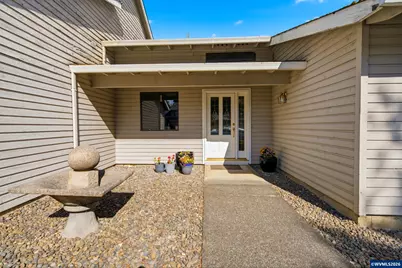 20130 SW 71st Av, Tualatin, OR 97062 - Photo 4
