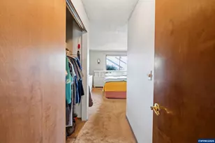 20130 SW 71st Ave, Tualatin, OR 97062 - Photo 20