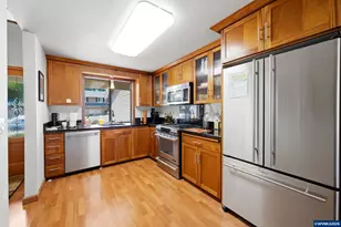 20130 SW 71st Ave, Tualatin, OR 97062 - Photo 14