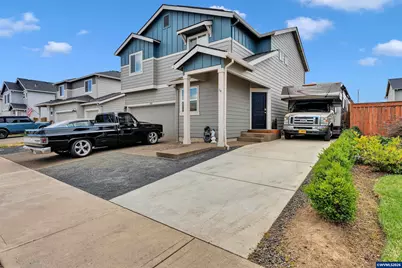 4940 Skylab Av NE, Salem, OR 97305 - Photo 1