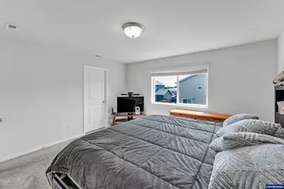 4940 Skylab Av NE, Salem, OR 97305 - Photo 14