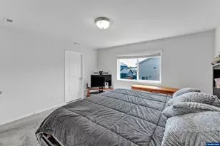 4940 Skylab Ave NE, Salem, OR 97305 - Photo 14