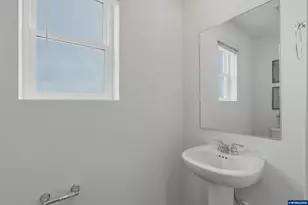 1214 Nolan Ave SE, Albany, OR 97322 - Photo 10
