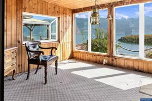9160 Keys Pl, Gleneden Beach, OR 97388 - Photo 12