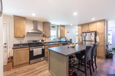 105 Columbus St NE, Albany, OR 97321 - Photo 8