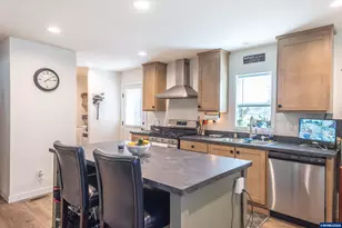 105 Columbus St NE, Albany, OR 97321 - Photo 10